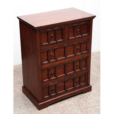 Wooden Chest of Drawers 1