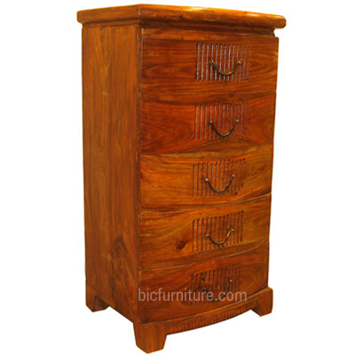 Wooden Chest of Drawers2
