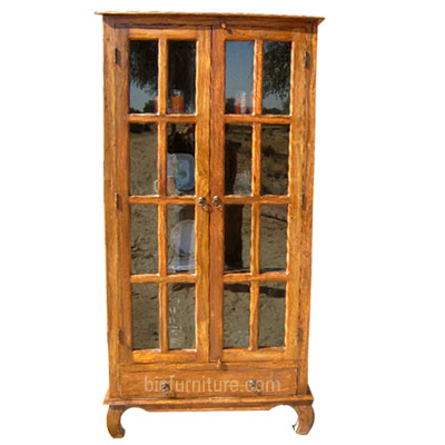 Wooden Display Cabinet14