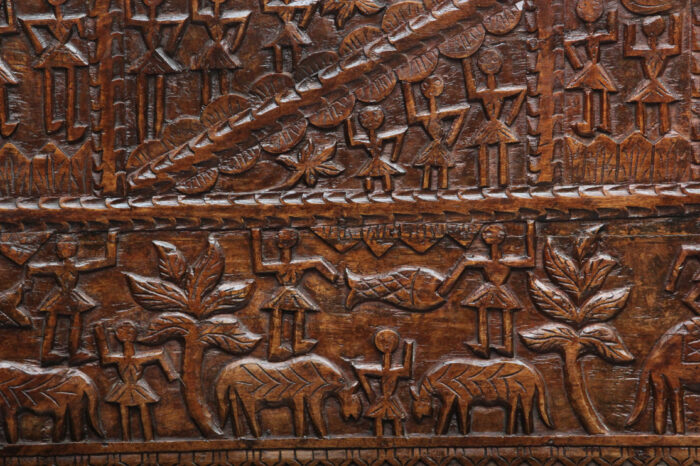 Wooden carved panel 31