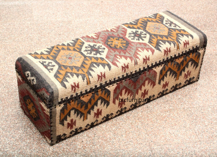 wooden blanket box 1
