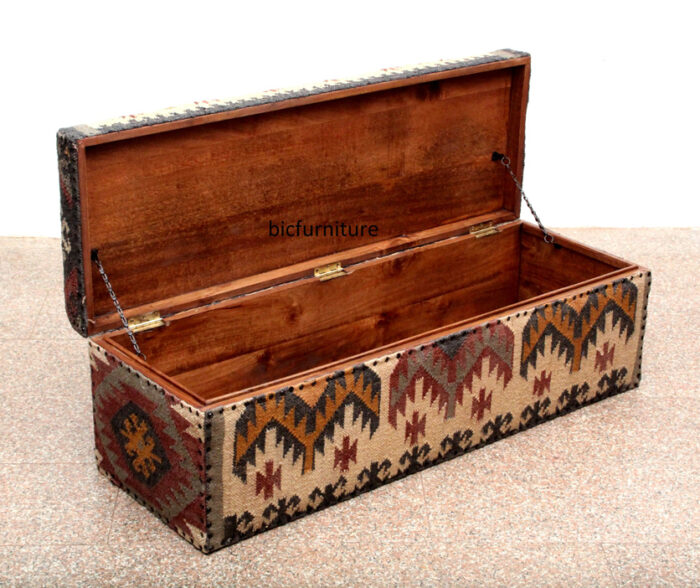 wooden blanket box 2