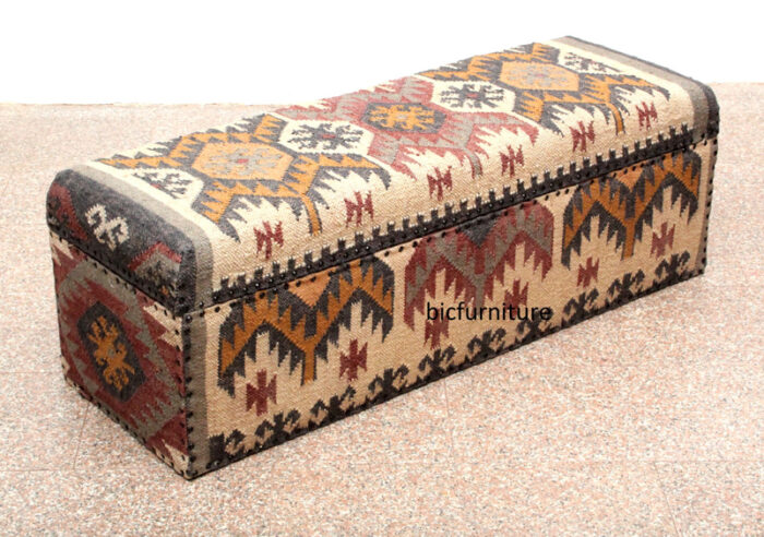 wooden blanket box 3