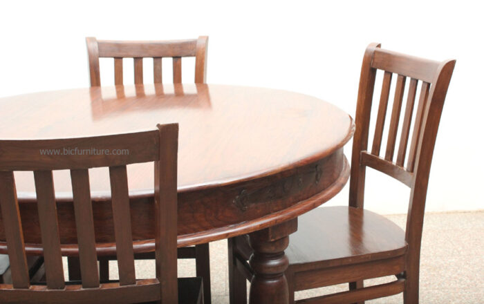 Round large wooden dining table 4 seater4
