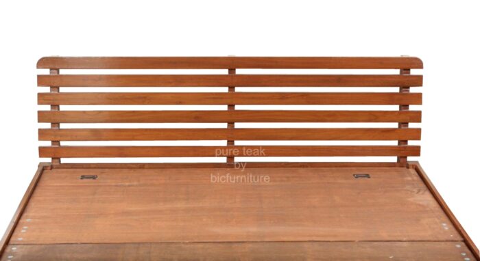 Wooden slats double bed