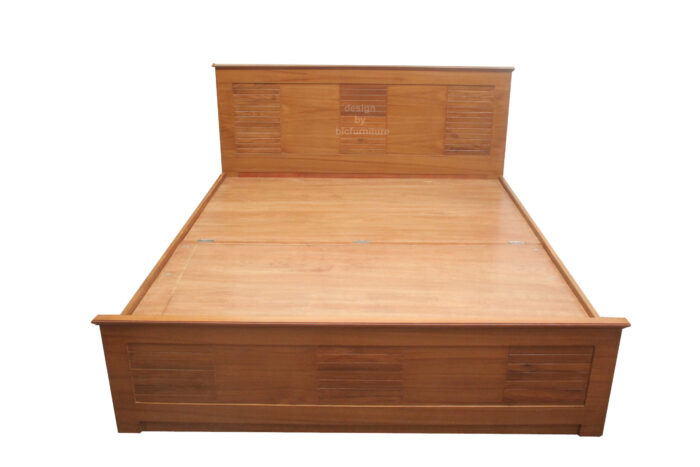 king size bed in veneer and teakwood