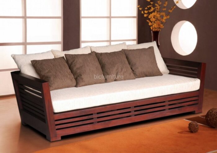 3 seater sofa with closed strip design