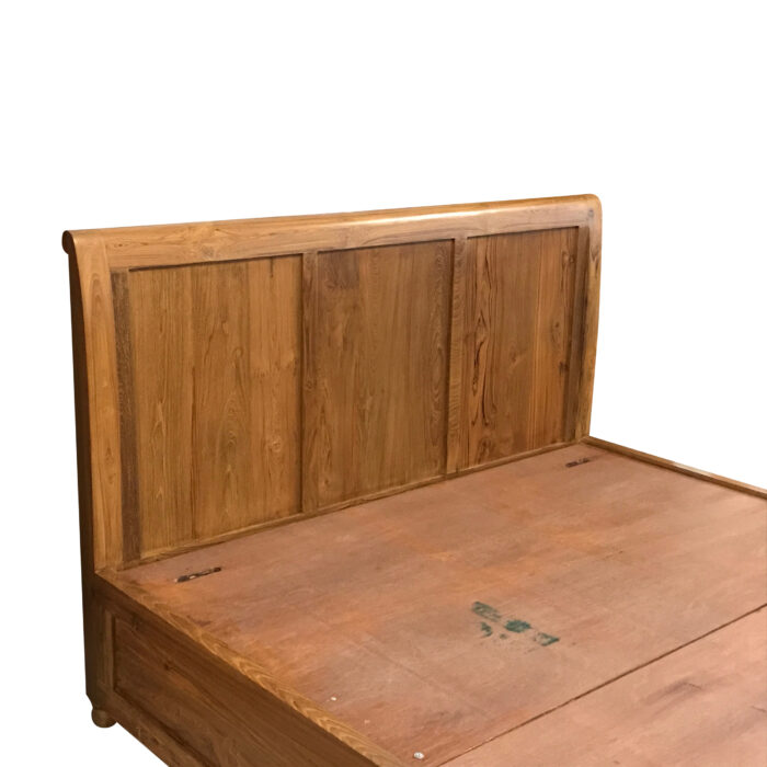 Wooden teakwood bed