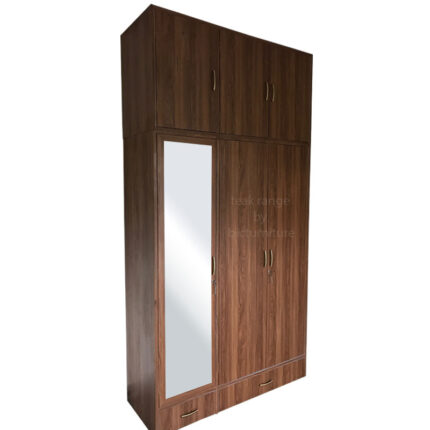 Laminate made to order wardrobe in plywood